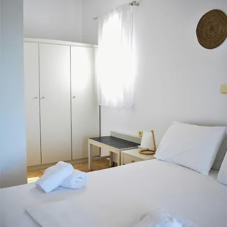 Maniati Apartment *