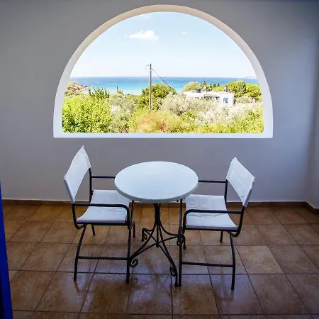 Maniati Chrissi Ammos